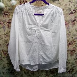 NWOT XIRENA white pearls von top